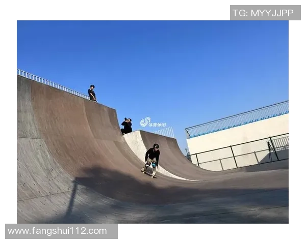 滑板评论：解析上海滑板队在区域防守中的优势与不足之处